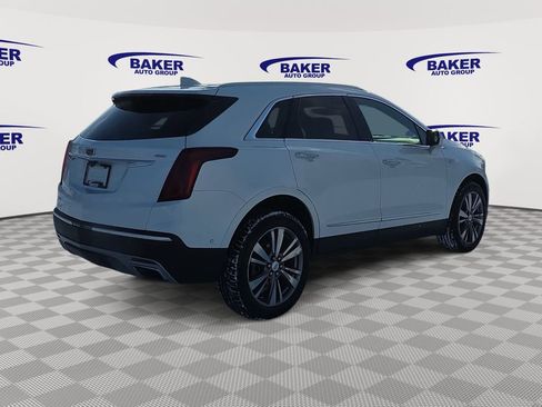 Used 2023 Cadillac XT5 Premium Luxury w/ Technology Package image 3