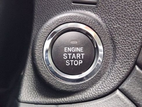 Used 2025 Subaru Outback Premium image 22