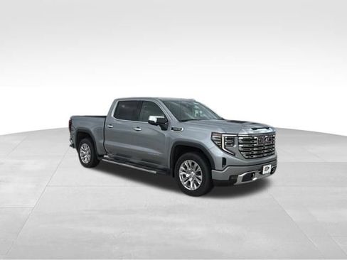 Used 2026 GMC Sierra 1500 Denali w/ Technology Package AWD/4WD image 7