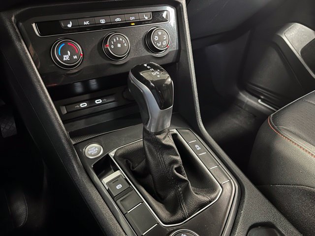 Used 2024 Volkswagen Tiguan Wolfsburg Edition AWD/4WD image 24