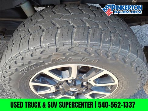 Used 2021 Toyota Tundra Limited w/ Limited Premium Package image 10