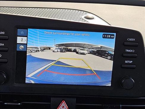 Certified 2025 Hyundai Elantra Sport image 16