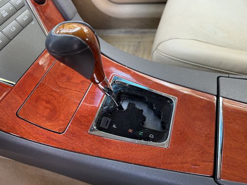 Used 2011 Lexus ES 350 FWD image 28