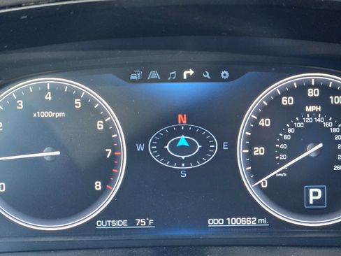 Used 2016 Hyundai Equus Ultimate RWD image 30