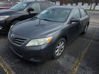 Used 2011 Toyota Camry LE w/ LE Extra-Value Pkg video 1