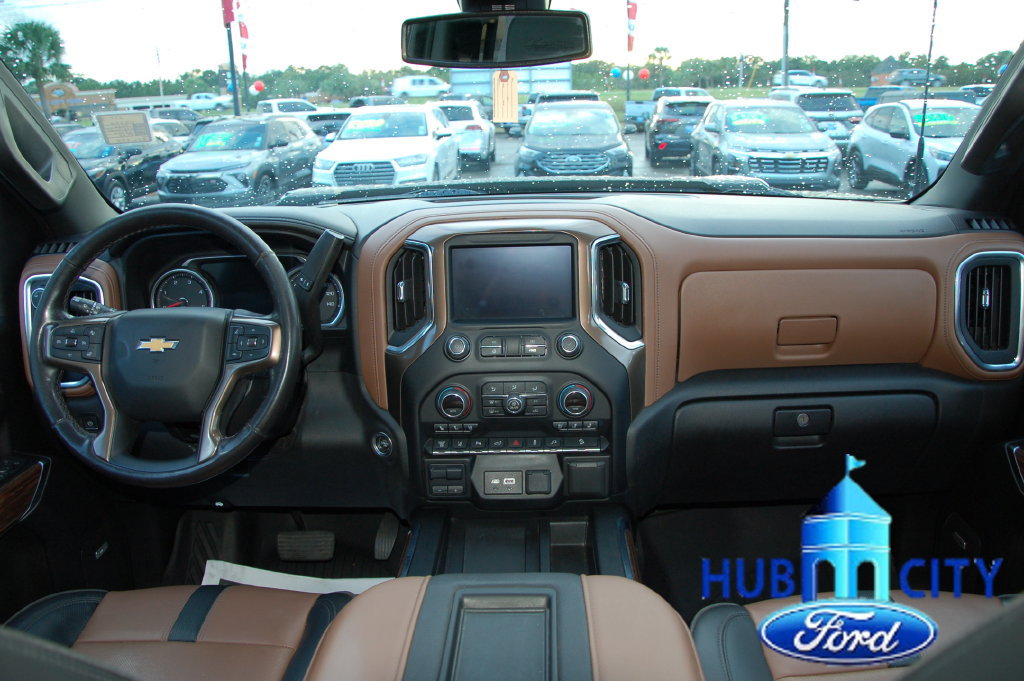 Used 2022 Chevrolet Silverado 2500 High Country w/ Safety Package II AWD/4WD image 18