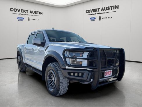 Used 2019 Ford F150 Raptor w/ Equipment Group 802A Luxury AWD/4WD image 7