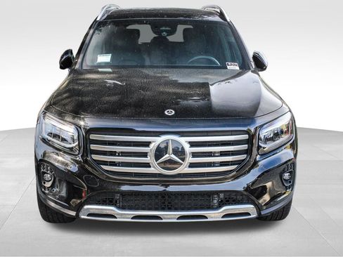 Certified 2026 Mercedes-Benz GLB 250 4MATIC image 2