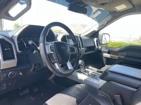 Used 2020 Ford F150 Lariat image 10