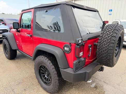 Used 2017 Jeep Wrangler Sport w/ Quick Order Package 24S AWD/4WD image 3