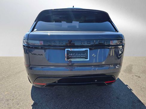 Certified 2025 Land Rover Range Rover Velar Dynamic SE image 4