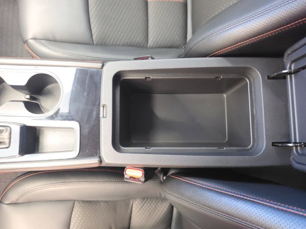 Used 2024 Nissan Altima 2.5 SR FWD image 28