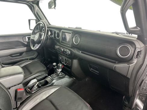 Used 2021 Jeep Wrangler Unlimited Sahara w/ LED Lighting Group image 28