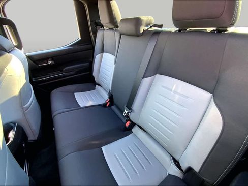 Used 2025 Toyota Tacoma TRD Sport RWD image 20