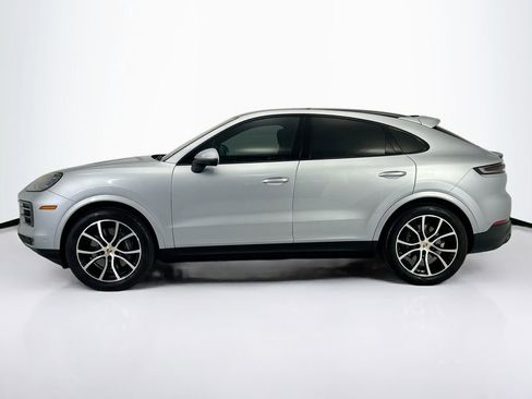Used 2024 Porsche Cayenne Coupe AWD/4WD image 8
