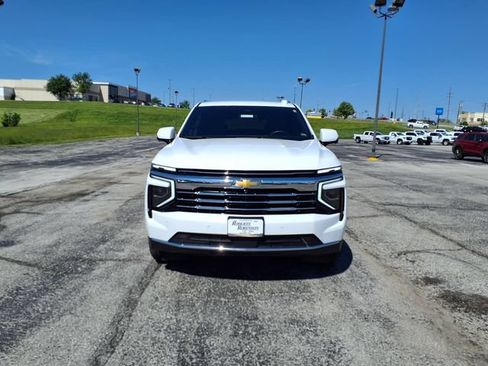 Used 2025 Chevrolet Tahoe LT AWD/4WD image 47