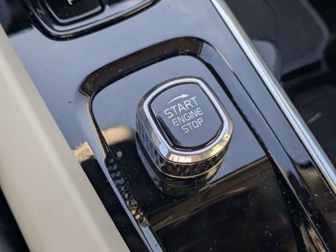 Used 2024 Volvo XC60 B5 Plus w/ Protection Package image 30