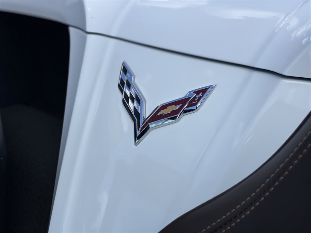 Used 2015 Chevrolet Corvette Stingray Convertible w/ 3LT Preferred Equipment Group RWD image 38