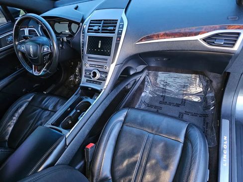 Used 2017 Lincoln MKZ Reserve w/ Climate Package image 10