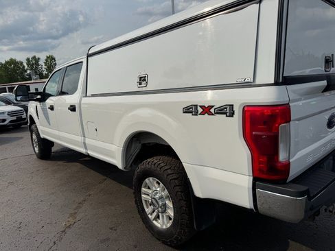Used 2019 Ford F250 XLT w/ Camper Package AWD/4WD image 10