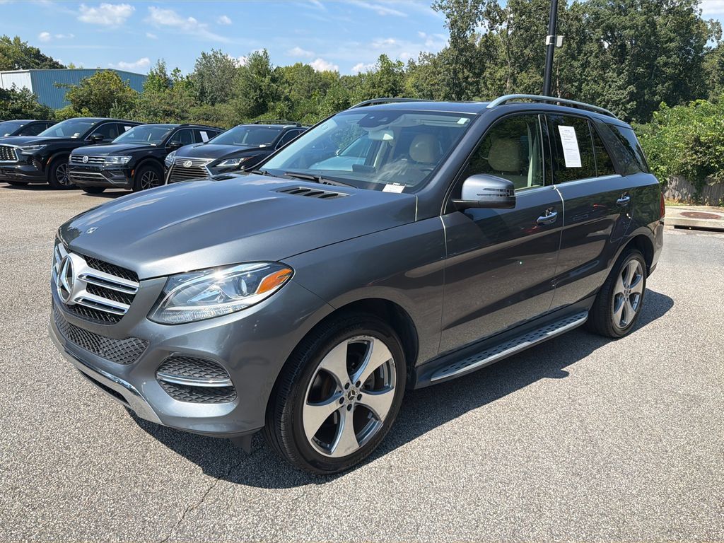 Used 2018 Mercedes-Benz GLE 350 w/ Premium 1 Package image 3