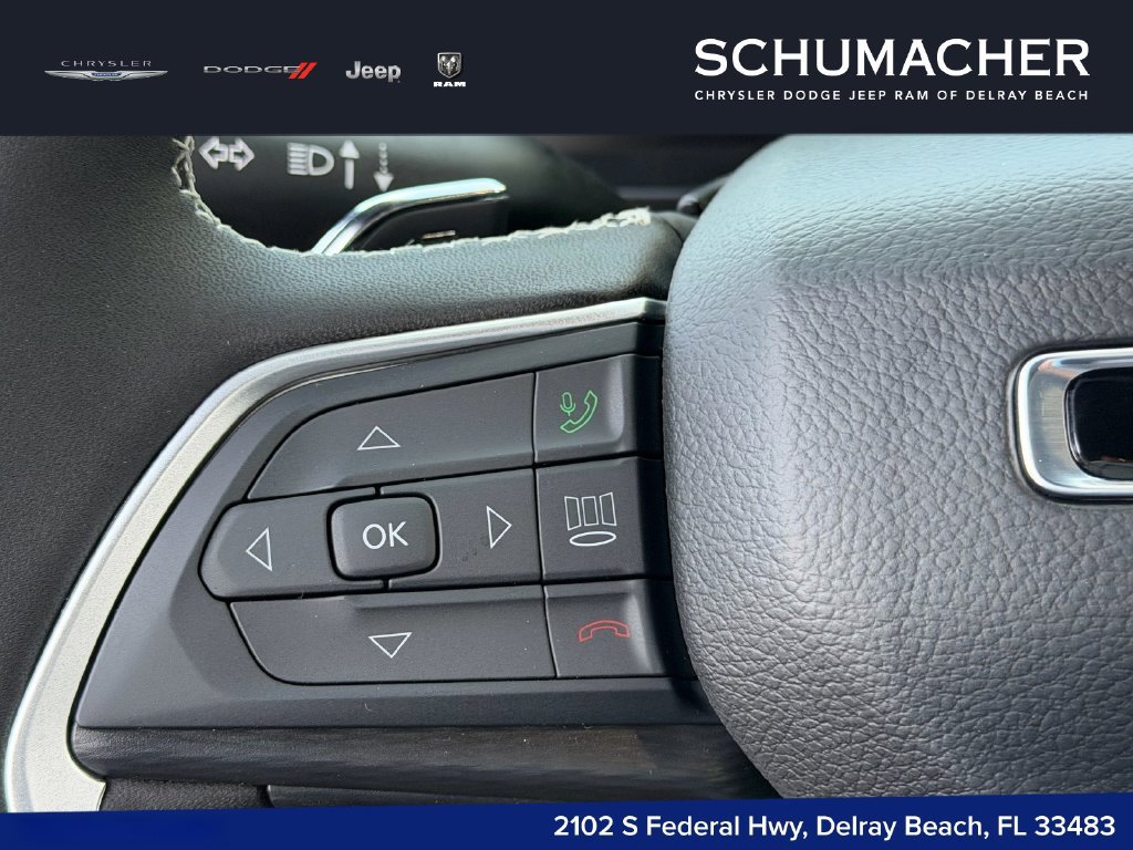 New 2026 Jeep Grand Cherokee 2WD image 16