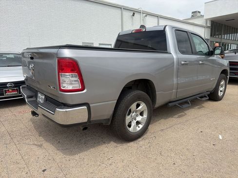 Used 2021 RAM 1500 Big Horn AWD/4WD image 3