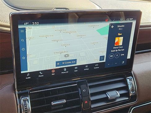 Used 2023 Lincoln Navigator Reserve image 19