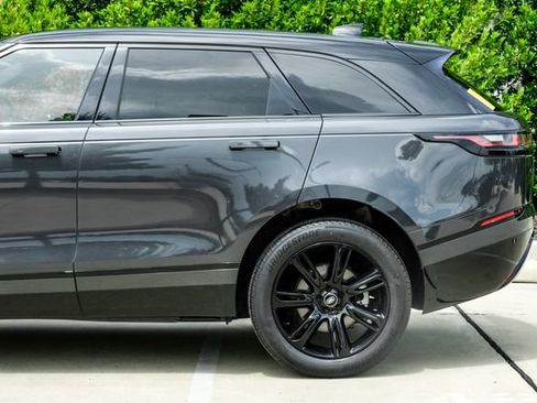 Used 2023 Land Rover Range Rover Velar R-Dynamic S AWD/4WD image 19