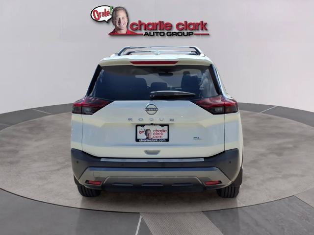 Certified 2023 Nissan Rogue SL w/ SL Premium Package FWD image 4