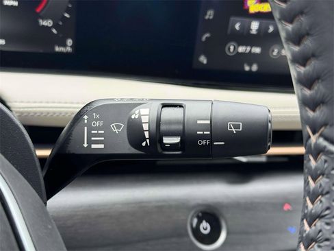 Certified 2024 Nissan Ariya FWD image 24