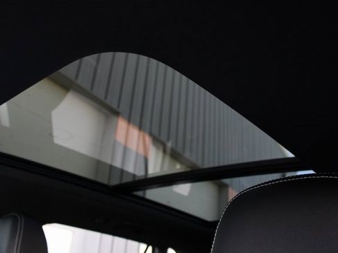 New 2026 Volkswagen Atlas Cross Sport SEL R-Line image 19