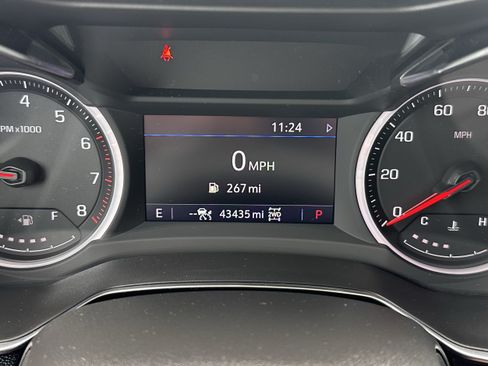 Used 2021 Chevrolet TrailBlazer LT AWD/4WD image 23