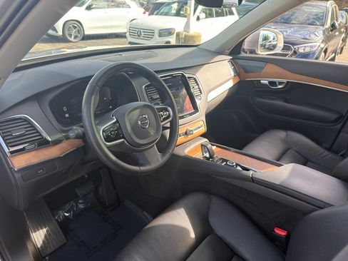 Used 2023 Volvo XC90 B6 Plus w/ Protection Package Premier image 30