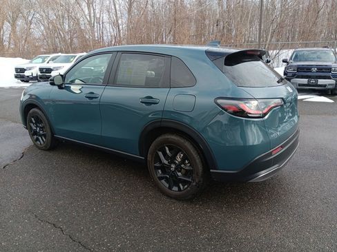 Used 2025 Honda HR-V Sport image 5