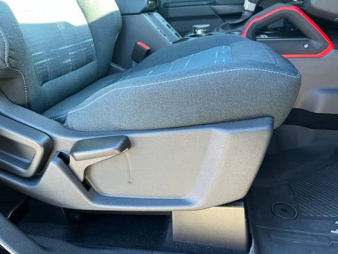 Used 2025 Ford Bronco Heritage Edition image 23