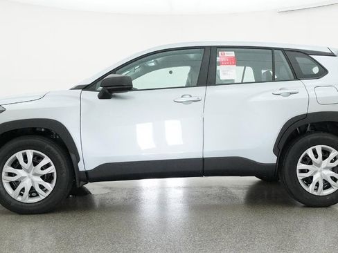 New 2026 Toyota Corolla Cross L FWD image 18