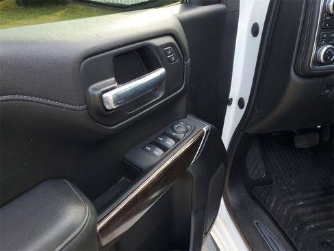 Used 2021 GMC Sierra 1500 Elevation w/ X31 Off-Road Package image 11