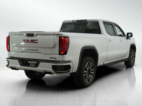 Used 2022 GMC Sierra 1500 AT4 w/ AT4 Preferred Package image 5