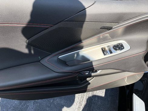 Used 2023 Chevrolet Corvette Stingray Coupe w/ 1LT RWD image 8