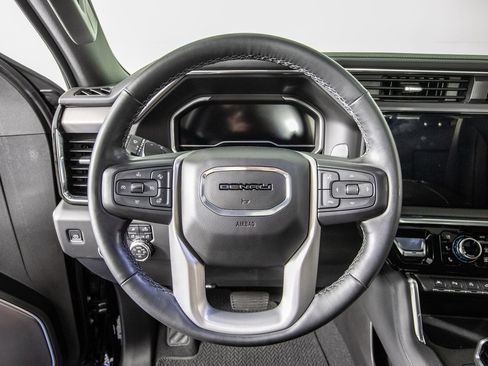 Used 2023 GMC Sierra 1500 Denali w/ Denali Reserve Package image 17