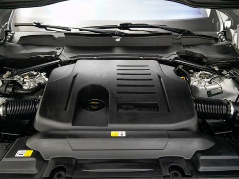 Used 2021 Land Rover Range Rover Sport SE image 13