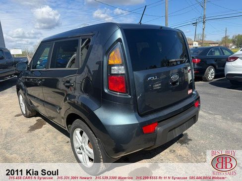 Used 2011 Kia Soul + w/ Audio Pkg FWD image 5