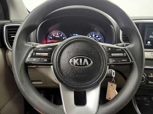 Used 2020 Kia Sportage LX FWD image 31