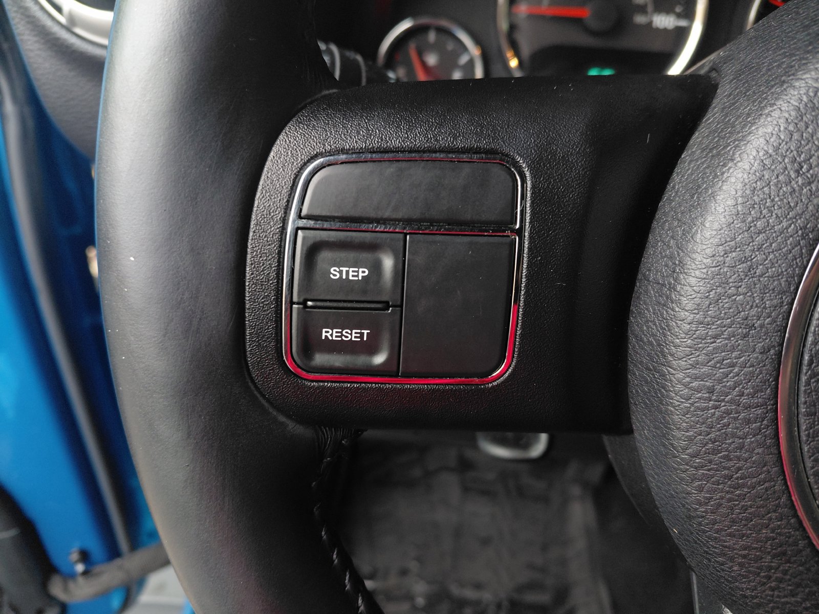 Used 2016 Jeep Wrangler Sahara AWD/4WD image 5