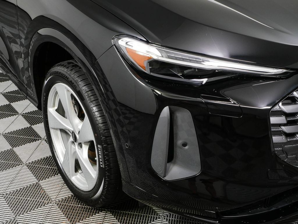 New 2026 Audi Q5 Premium Plus AWD/4WD image 38