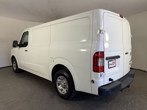 Used 2014 Nissan NV 2500 SV w/ Technology Package RWD image 5