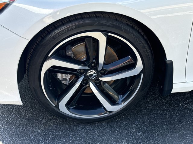 Used 2022 Honda Accord Sport image 12