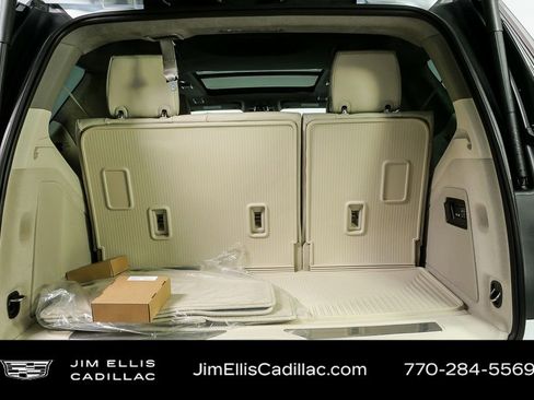 Used 2026 Cadillac Escalade Platinum Sport w/ LPO, ONYX Package image 34