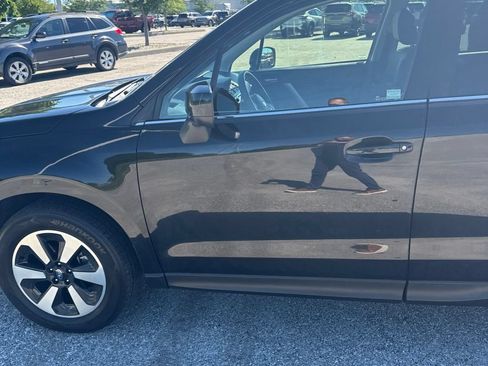 Used 2018 Subaru Forester 2.5i Limited w/ Popular Package #2 AWD/4WD image 9